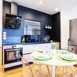  Apartment Legend - Le Laurent - Parking - Wifi - 24/7 - Cosy